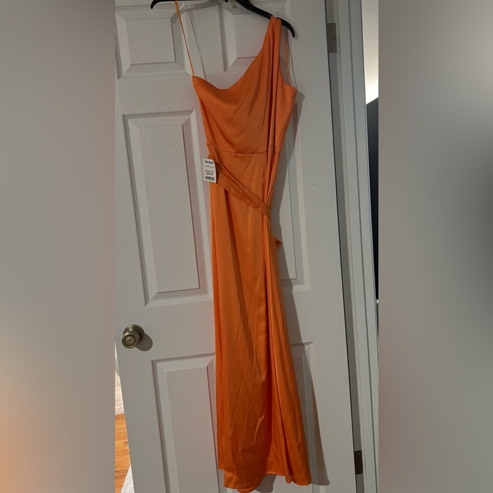 NWT Nicole Miller Orange One-Shoulder Floor Length Satin Dress with Tie